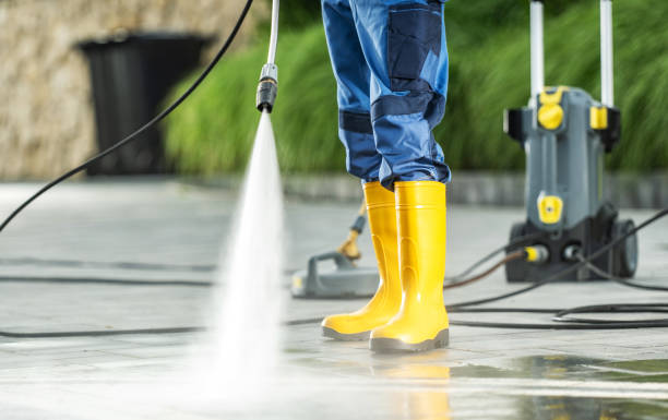 Best Commercial Building Pressure Washing  in Eagleview, PA